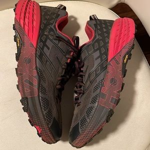 Hoka woman sneakers size 8.5